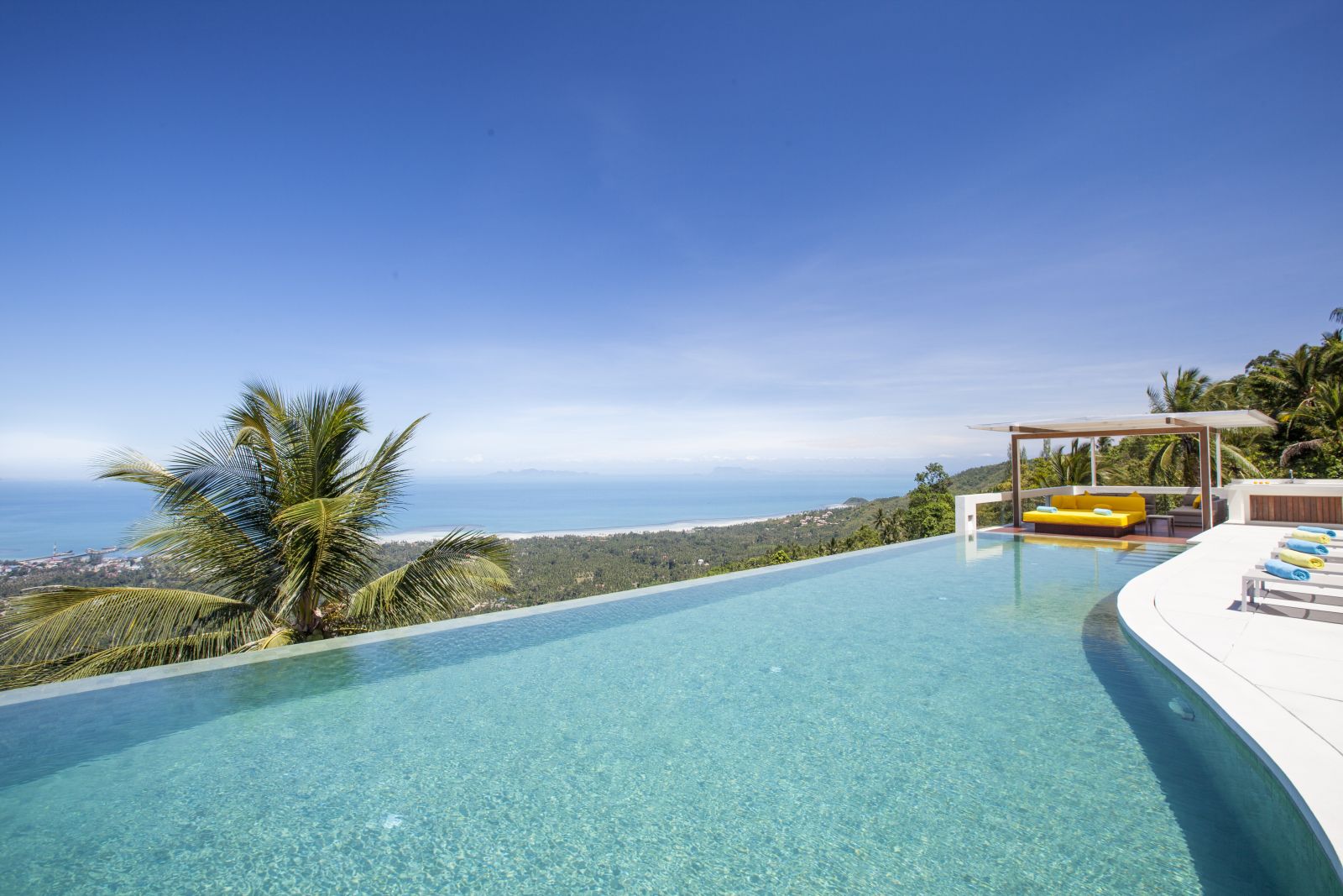 luxury holiday villas asia