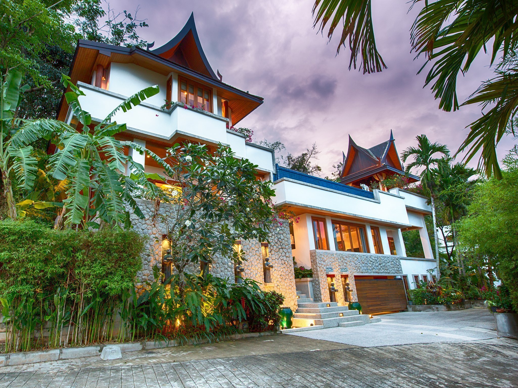 01 baan surin sawan villa external view from driveway