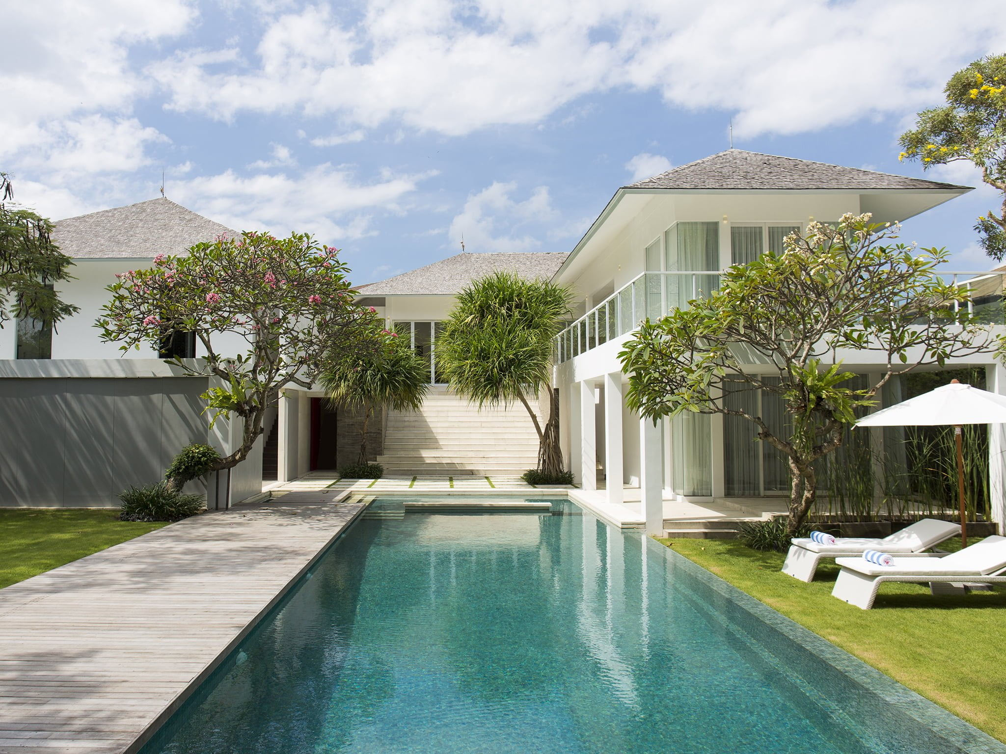 1. villa canggu villa south