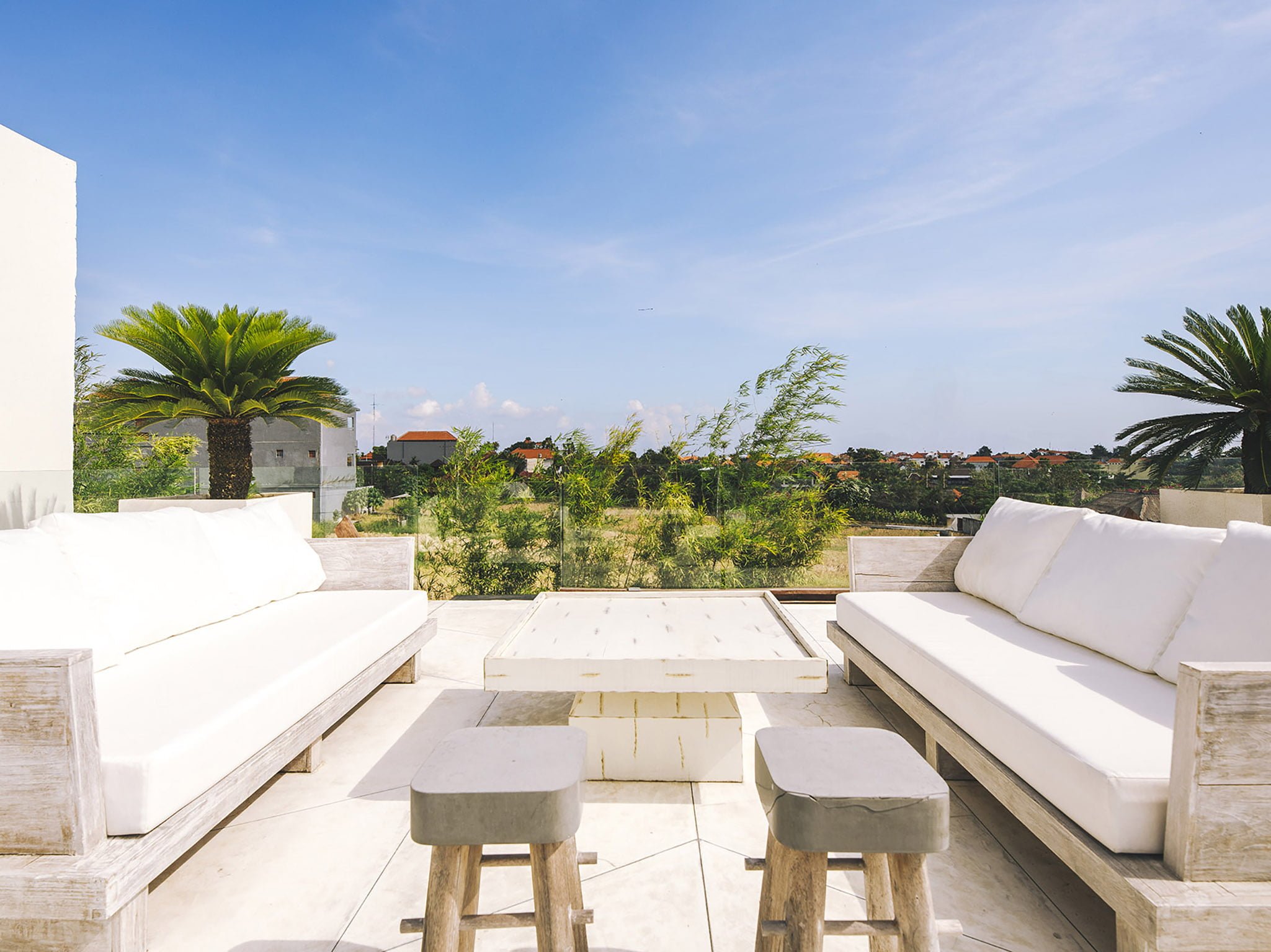 11. villa kayajiwa rooftop lounge