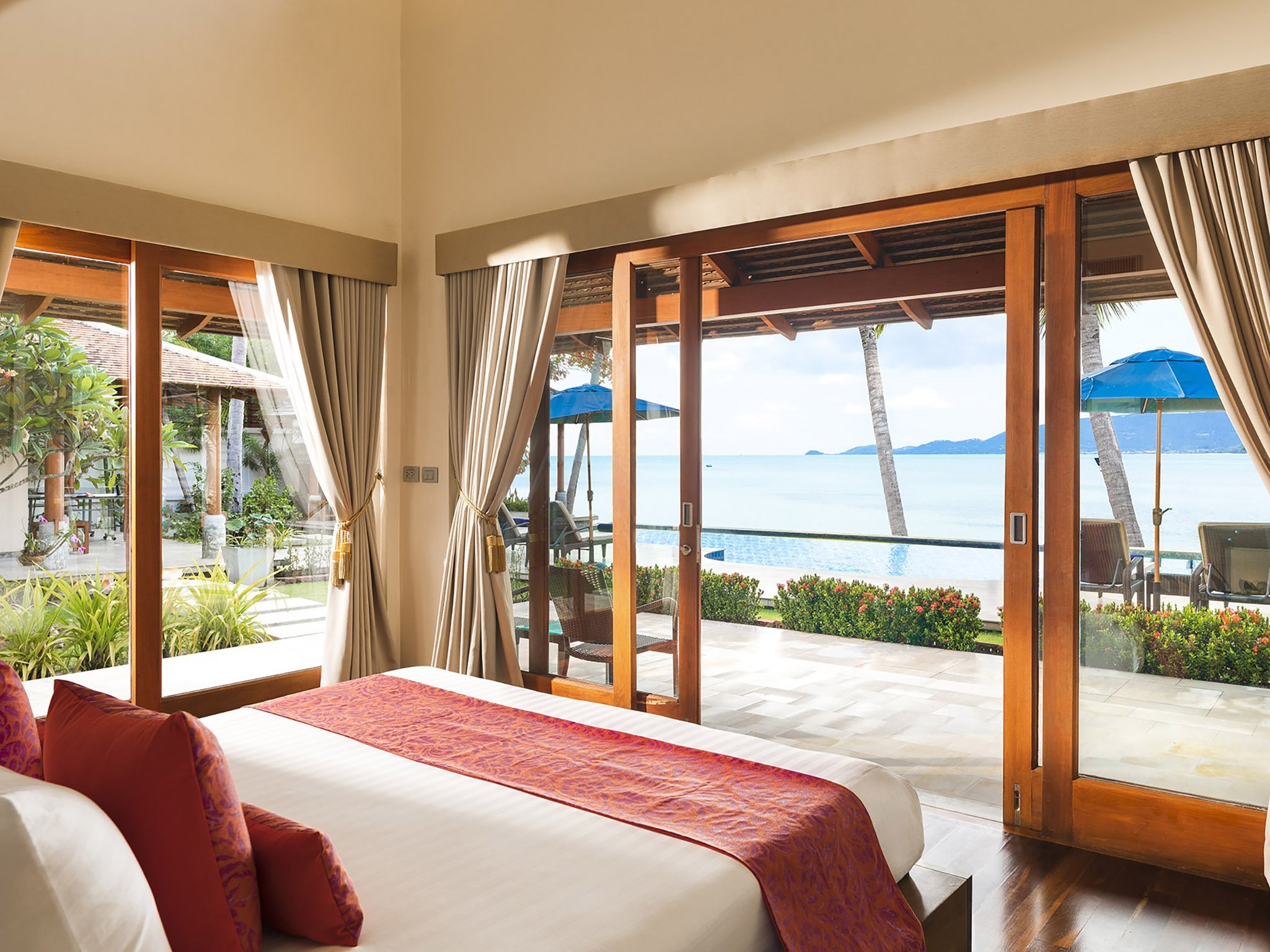 5. tawantok beach villas outstanding master bedroom outlook