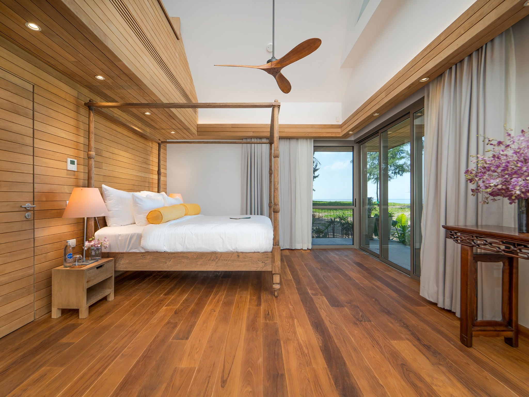 7. the pines spacious master bedroom