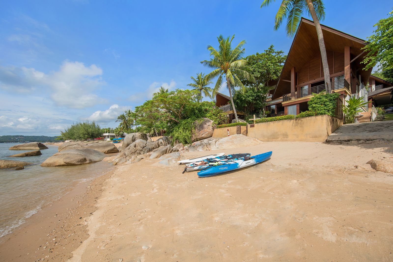 baanhinyai 25 beach