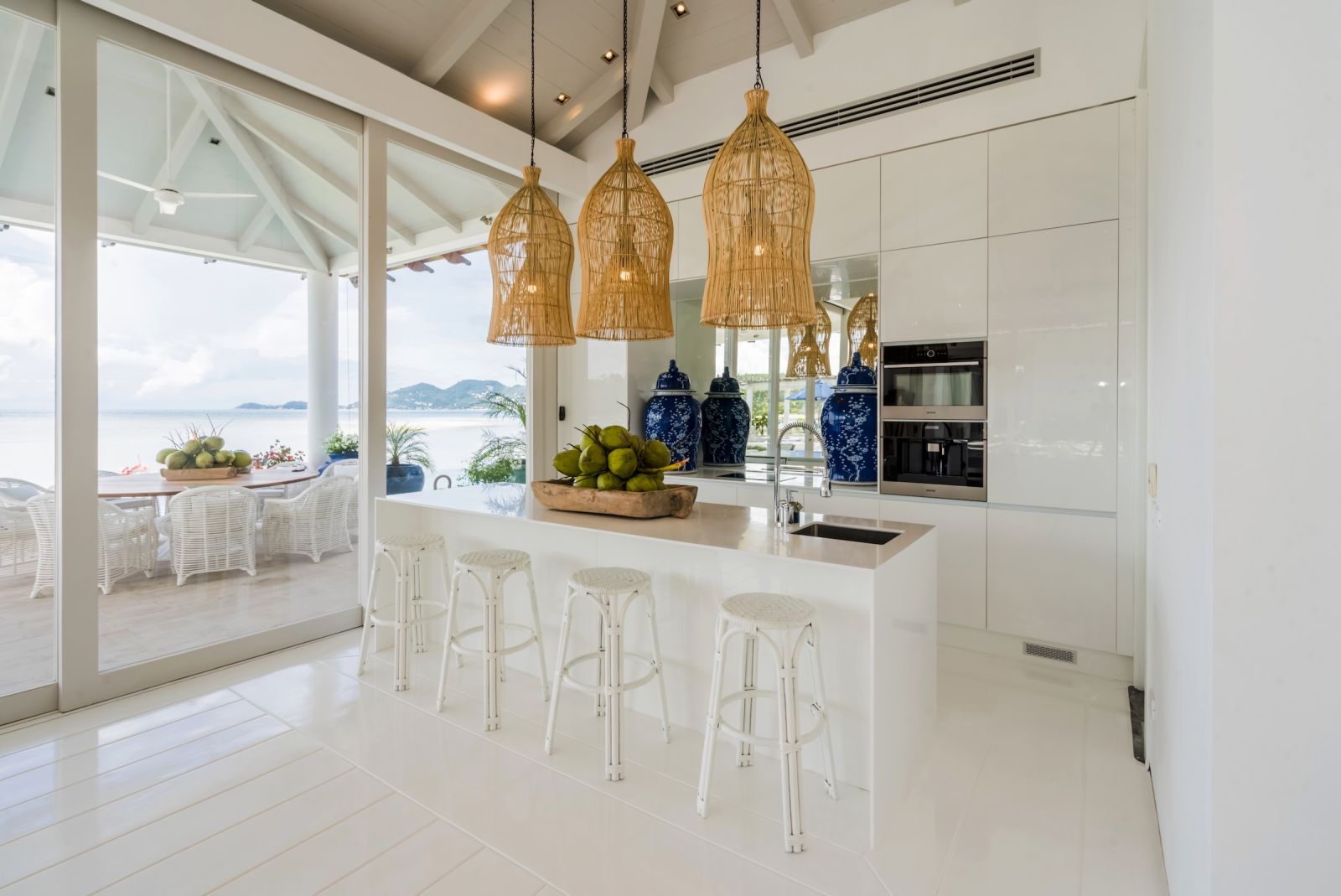 villa mia ocean kitchen