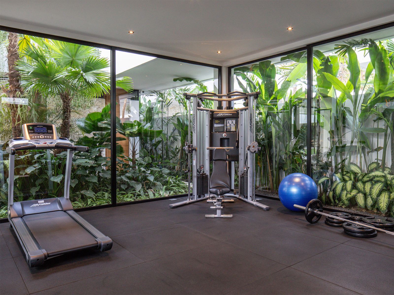 14 villa norbu well equipped private gym