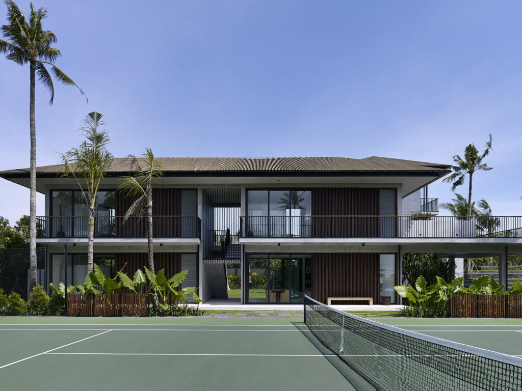 arnalaya beach house tennis court